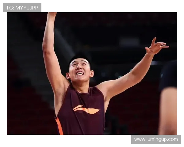 深圳篮球队在速度排行榜中荣登第四名展现强劲实力与潜力 深圳篮球队在速度排行榜中荣登第四名展现强劲实力与潜力