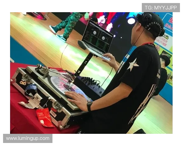 全国街舞大赛积分榜更新广州攀岩队以99分稳居第一名 全国街舞大赛积分榜更新广州攀岩队以99分稳居第一名